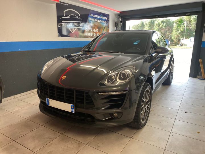 remplacement pare brise Porsche Macan AU LUC chez excellence pare brise le Luc